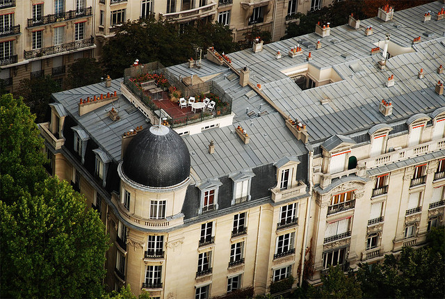 Immeuble parisien. (photo d'illustration flickr/liquidskyarts)