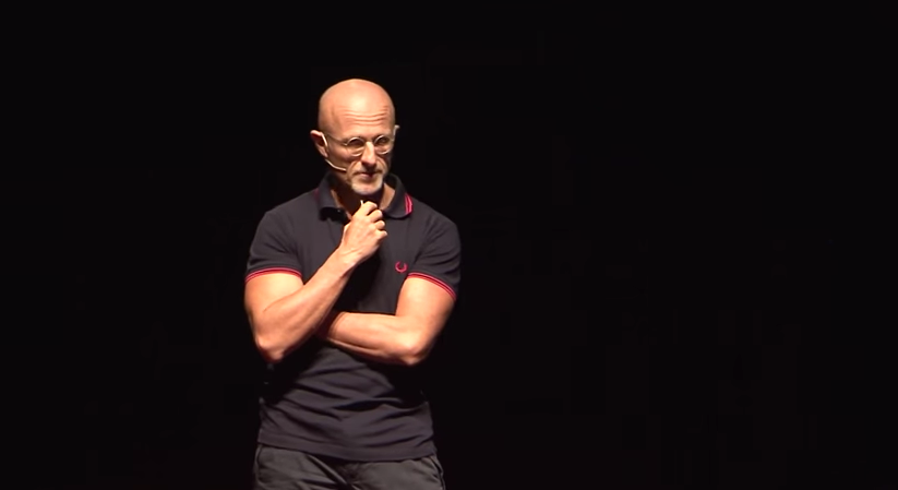 Le docteur Sergio Canavero en décembre dernier lors d'une conférence TEDx à Limassol. (photo TEDx)
