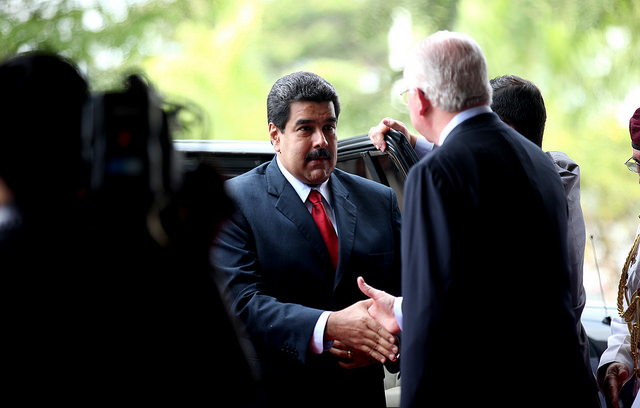 Le président du Venezuela Nicolas Maduro, en présence de Ernesto Samper, secrétaire général de l'UNASUR, 2014. (photo flickr/dgcomsoc)