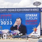 Des bannières appelant à voter Erdogan lors des élections législatives de 2011. (photo flickr/Adam Jones)