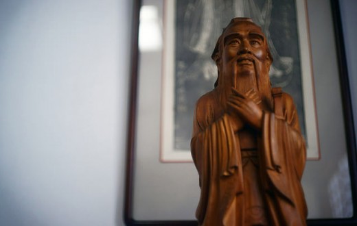 Donner de l'argent à ses parents est une manifestation de la piété filiale, née de la philosophie de Confucius. (Photo Flickr - haru__q)