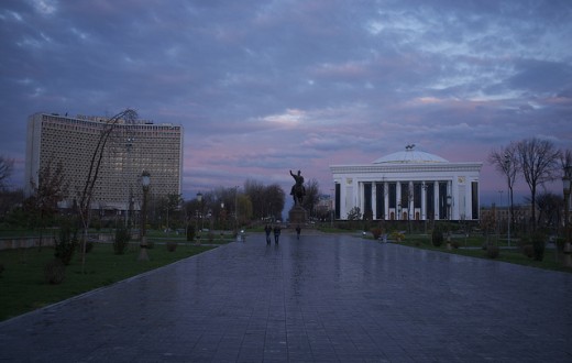 Au petit matin du 1er janvier prochain, les autorités de la ville de Tachkent espèrent bien trouver des rues désertes, ou presque.
(Photo Flickr/ Aleksandr Zykov)
