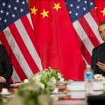 Barrack Obama, le présient américain, et Xi Jinping, le président chinois, lors d'un sommet bilatéral  en 2014.
(Photo Flickr/ U.S. Embassy The Hague)