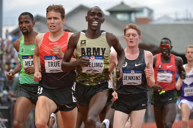 (Photo Flickr/Army Recruiting/ Paul Chelimo/ L’un des quatre athlètes d'origine kényane à avoir rejoint l'US. Army et qui participera aux Jeux olympiques sous bannière américaine)